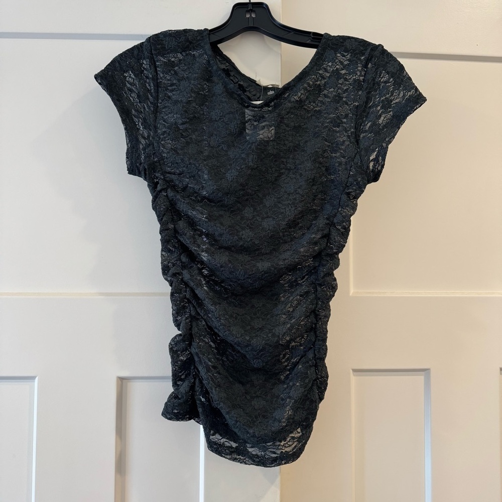 NWT Intimately Free People, Keep It Simple Lace Baby Tee, Charcoal, Size Small - Picture 4 of 10